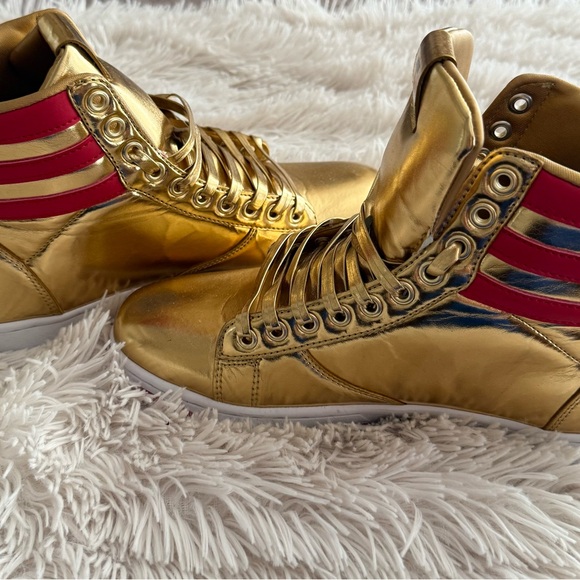 Gold High-Top MAGA Sneakers with American Flag Detail NWOT - Picture 2 of 5